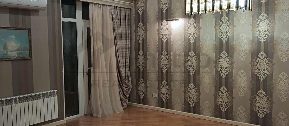 Satılır 4 otaqlı yeni tikili 170 m², : 9 MKRN - 2