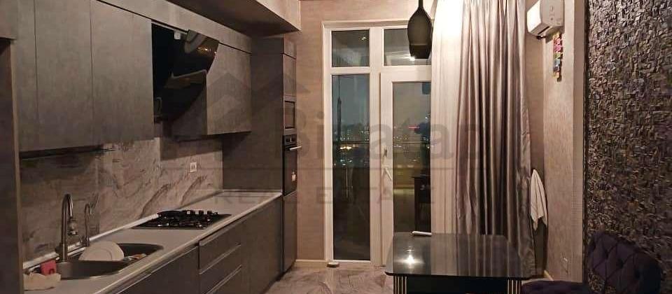 Satılır 4 otaqlı yeni tikili 170 m², : 9 MKRN - 14