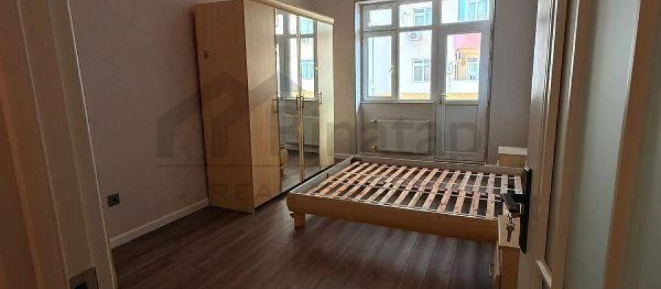 Yasamal parkinin yani, Elmler Akademiyasi m/s yaxin 3 otaqli menzil satilir/120 kv.m. - 3