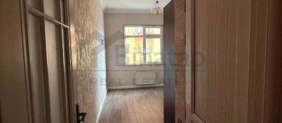 Yasamal parkinin yani, Elmler Akademiyasi m/s yaxin 3 otaqli menzil satilir/120 kv.m. - 5