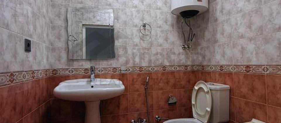 Yasamal parkinin yani, Elmler Akademiyasi m/s yaxin 3 otaqli menzil satilir/120 kv.m. - 13