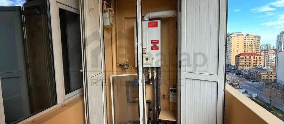 Yasamal parkinin yani, Elmler Akademiyasi m/s yaxin 3 otaqli menzil satilir/120 kv.m. - 14