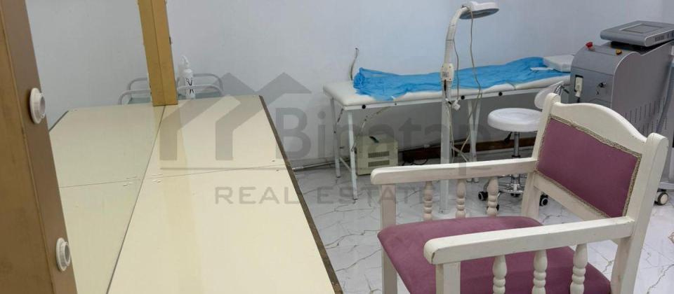 Xırdalan Aaaf parkda Qadın salonu satılır - 3