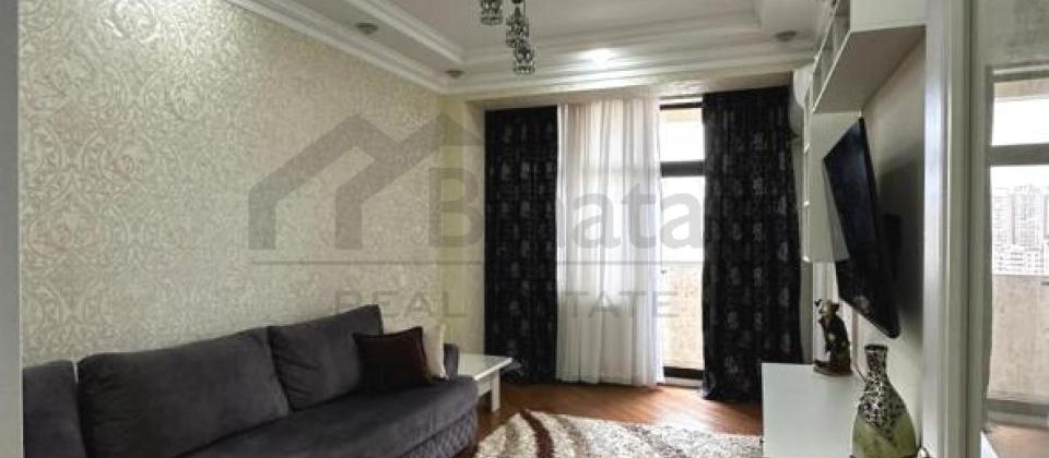 Memar Ecemi m/s yaninda 2 otaqli menzil satilir/60 kv.m.