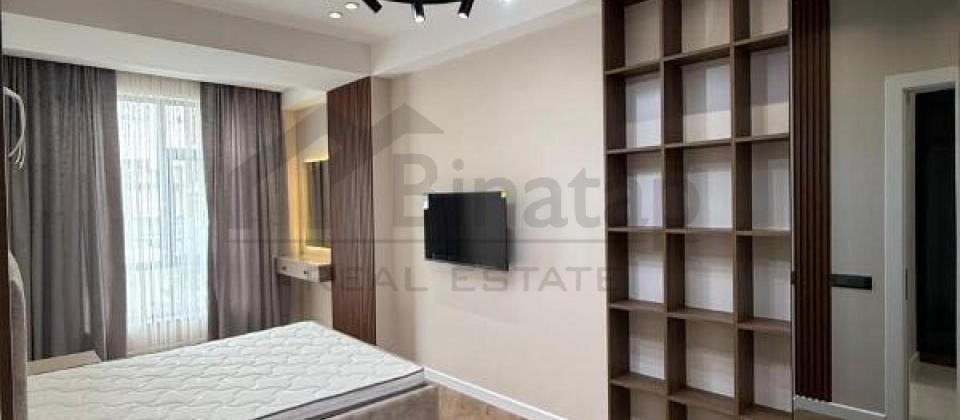 Sherq bazarinin yani, 28 May m/s yaxin 3 otaqli menzil satilir/118 kv.m. - 5