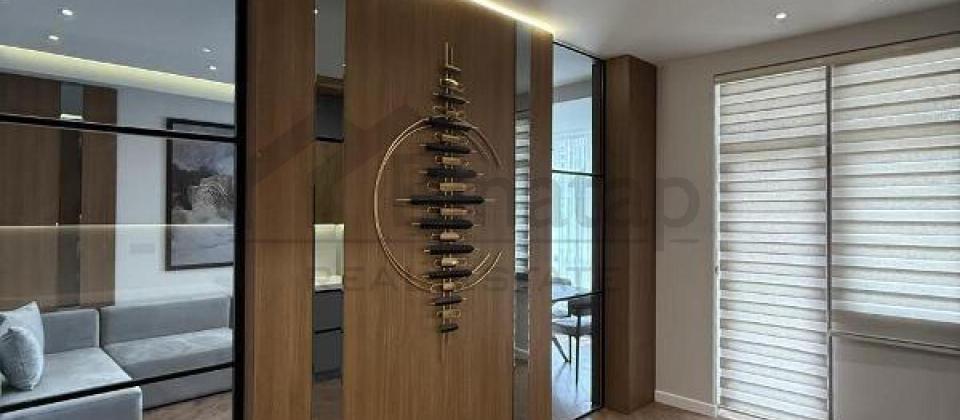 Sherq bazarinin yani, 28 May m/s yaxin 3 otaqli menzil satilir/118 kv.m. - 9