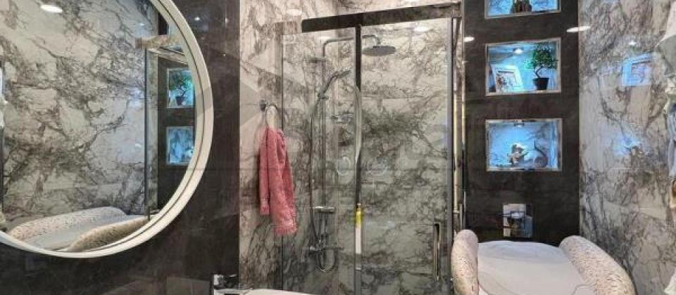 Heydər Əliyev mərkəzinin yanı, Zumrud Residence'də 3 otaqlı mənzil satılır/144 kv.m. - 8