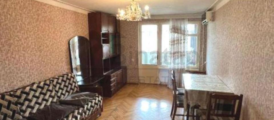 A.M.Sherifzade kuchesi, İnshaatchilar m/s yaninda 3 otaqli menzil satilir/65 kv.m.