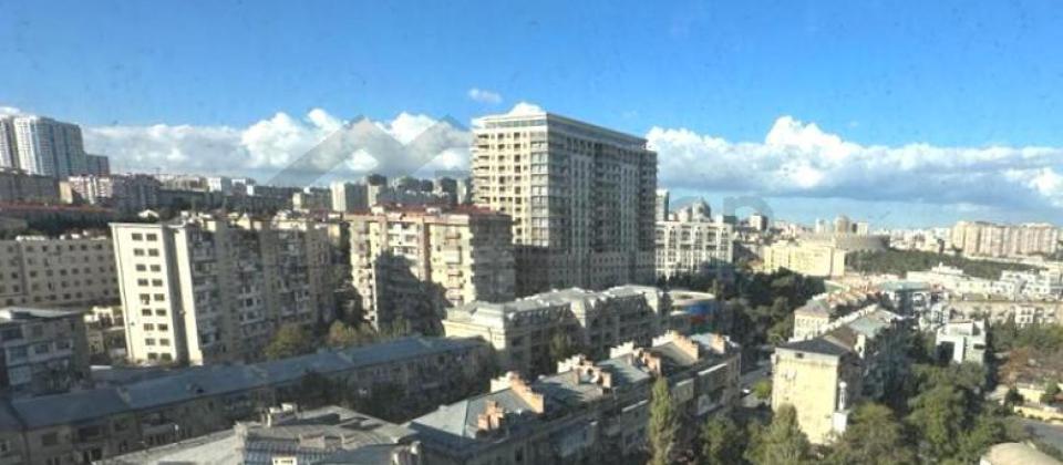 Statistika Komitesinin yani, Nizami m/s yaxin 3 otaqli menzil satilir/135 kv.m. - 7