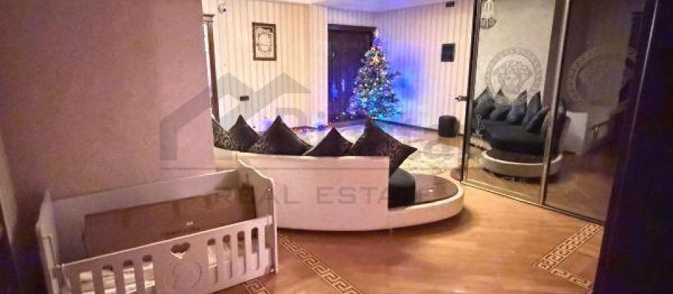 Aga Nemetulla kuchesi, Nerimanov m/s yaxin 4 otaqli menzil satilir/174 kv.m. - 9