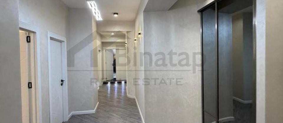 Yasamal parkinin yani, Elmler Akademiyasi m/s yaxin 3 otaqli menzil satilir/465 kv.m. - 11