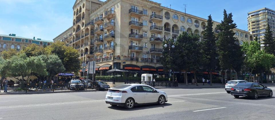 Satılır 4 otaqlı köhnə tikili 120 m², Nizami m.