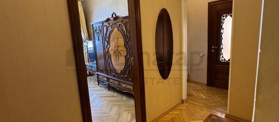 Satılır DƏNİZ PANORAMALI  7 otaqlı köhnə tikili 156 m², Bayıl q. - 6