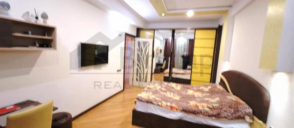 Satılır 3 otaqlı yeni tikili 130 m², Memar Əcəmi m. - 6