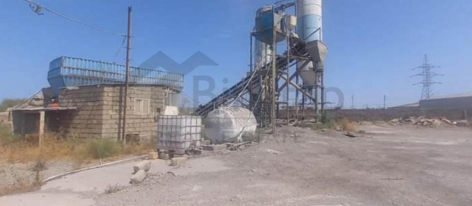 Sumqayitda beton zavodu satilir/53 sot