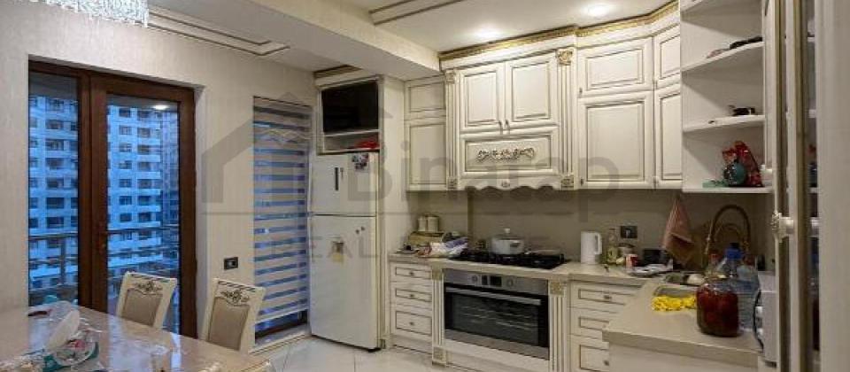 Elmler Akademiyasi m/s ve BDU yaxin 4 otaqli menzil satilir/175 kv.m. - 8