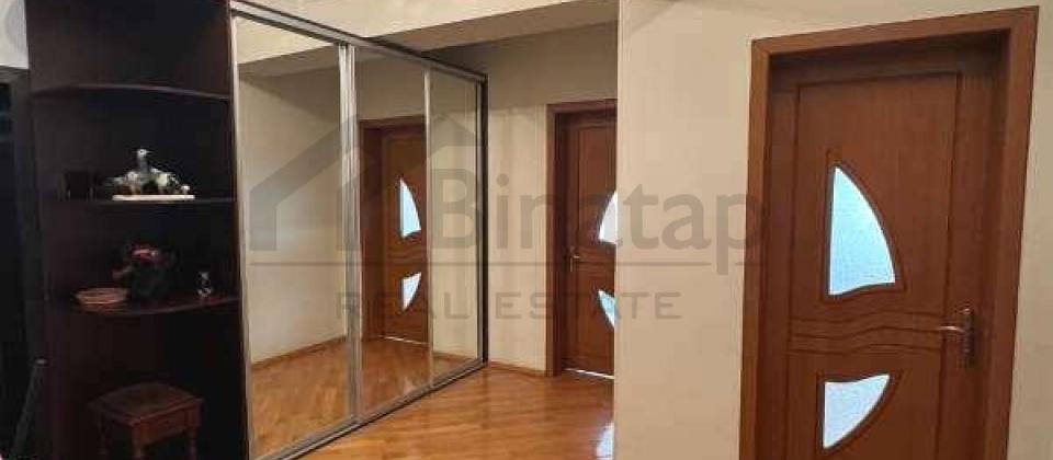 Hesen Eliyev kuchesi, Tibb Universiteti ve 8 Noyabr m/s yaxin 4 otaqli menzil satilir/185 kv.m. - 9