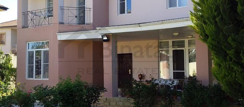 Satılır 5 otaqlı həyət evi/bağ evi 300 m², Şağan q.
