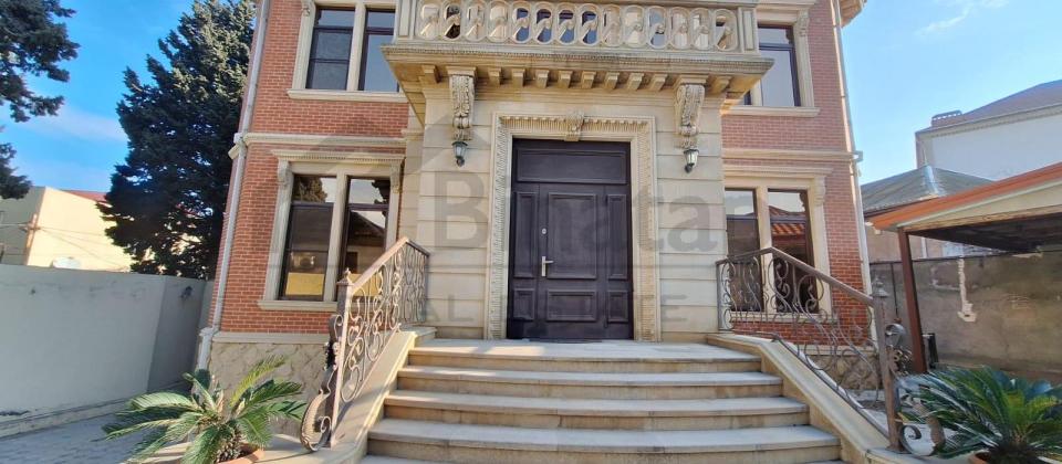 Satılır 4 otaqlı həyət evi/bağ evi 420 m², Avtovağzal m.