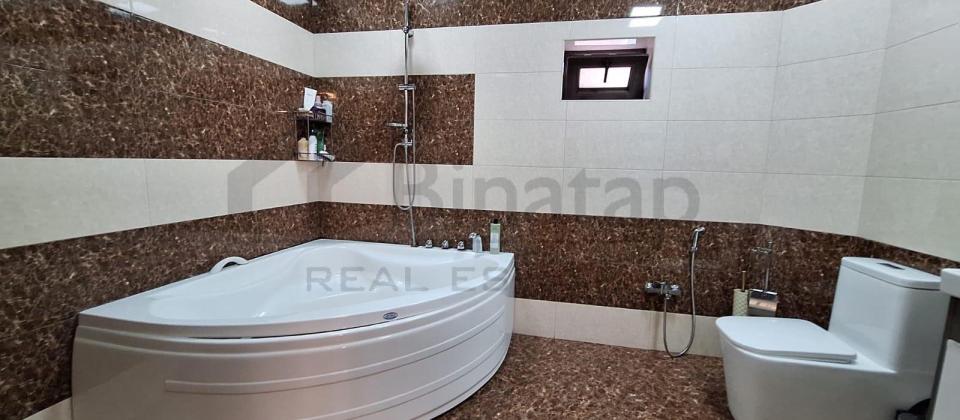 Satılır 4 otaqlı həyət evi/bağ evi 420 m², Avtovağzal m. - 11