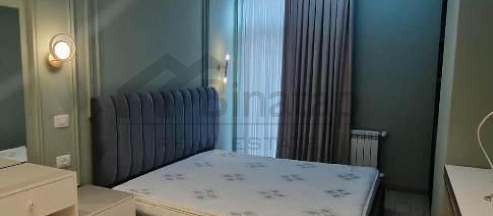 Tefekkur Universitetinin yani, 28 May m/s yaxin 3 otaqli menzil satilir/107 kv.m. - 9