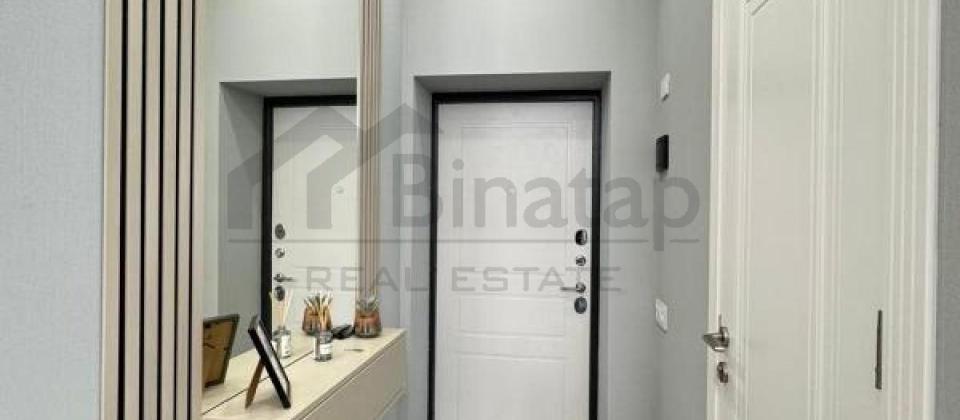 Azadliq prospekti, Neftchi Bazanin yaninda 2 otaqli menzil satilir/45 kv.m. - 10