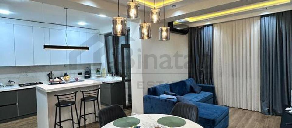 Badamdar qesebesi, Gelin Qaya restoranina yaxin 2 otaqli menzil satilir/92 kv.m.