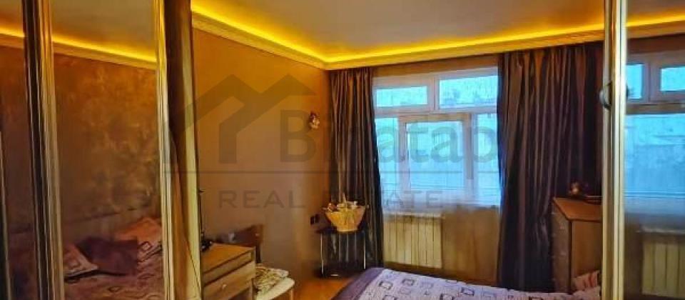 İzmir parkina yaxin, Kafedral Kilsesinin yaninda 2 otaqli menzil satilir/65 kv.m. - 5