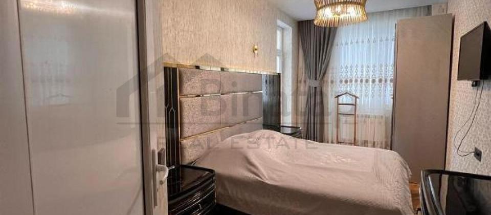 Merkezi parkin yani, Nizami m/s yaxin 4 otaqli menzil kiraye verilir/195 kv.m. - 3