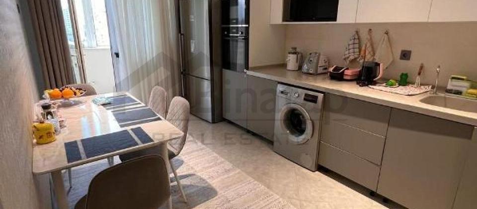 Merkezi parkin yani, Nizami m/s yaxin 4 otaqli menzil kiraye verilir/195 kv.m. - 6