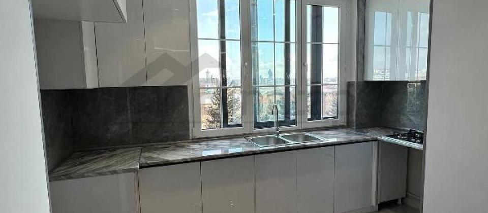 Ataturk parkinin yani, Genclik m/s yaxin 3 otaqli menzil satilir/67 kv.m. - 2