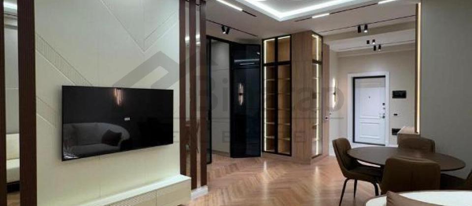 Renessans Palace'da 2 otaqli menzil kiraye verilir/70 kv.m., Elmler Akademiyasi m/s yaxindir - 4