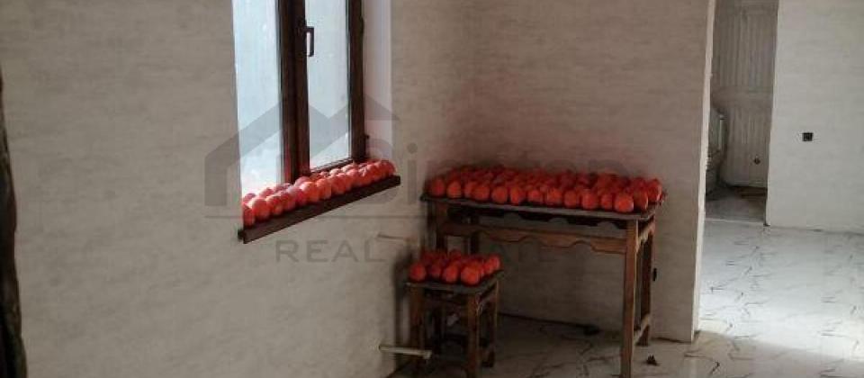 Badamdar qesebesi, DTX Hospitalinin yaninda 4 otaqli heyet evi satilir/100 kv.m. - 7