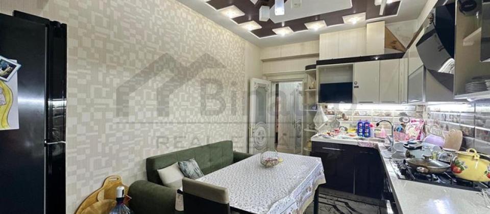 4cu mkrn, Memar Ecemi m/s yaxin 4 otaqli menzil satilir/170 kv.m. - 8