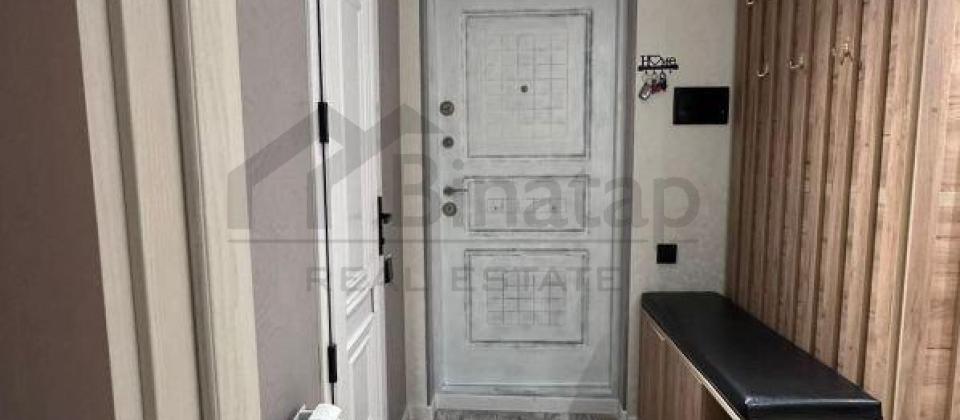 Sherifzade kuchesi, İnshaatchilar ve 20 Yanvar m/s yaxin 2 otaqli menzil satilir/45 kv.m. - 11