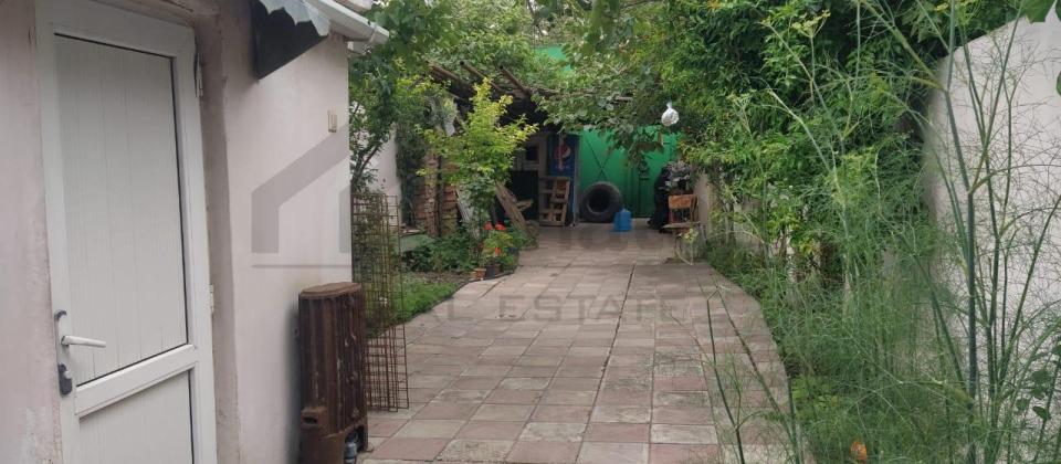 Satılır 4 otaqlı həyət evi/bağ evi 80 m², Bakıxanov q. - 8