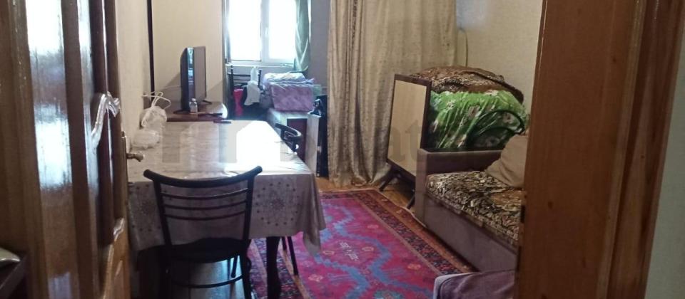 / Satılır 1 otaqlı köhnə tikili 34 m², Bakıxanov q. - 2