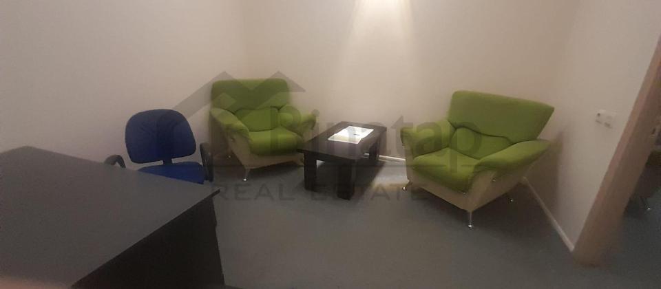 Əhməd Rəcəblidə plazada ofislərin icarəsi 3 otaq 1ci mərtəbə - 11