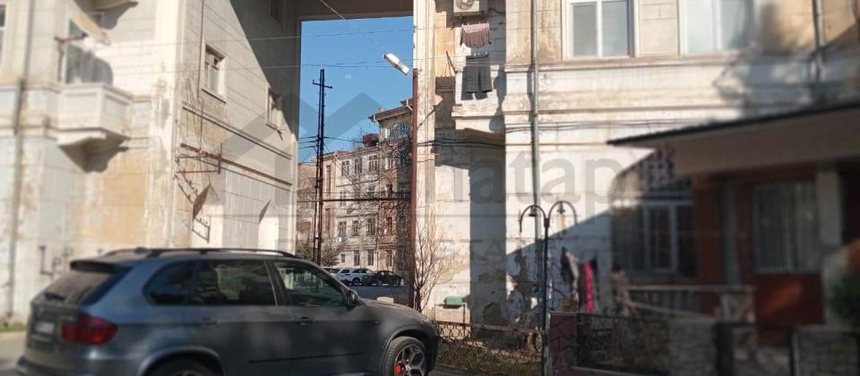 Satılır 2 otaqlı köhnə tikili 50 m², Bakıxanov q. - 12