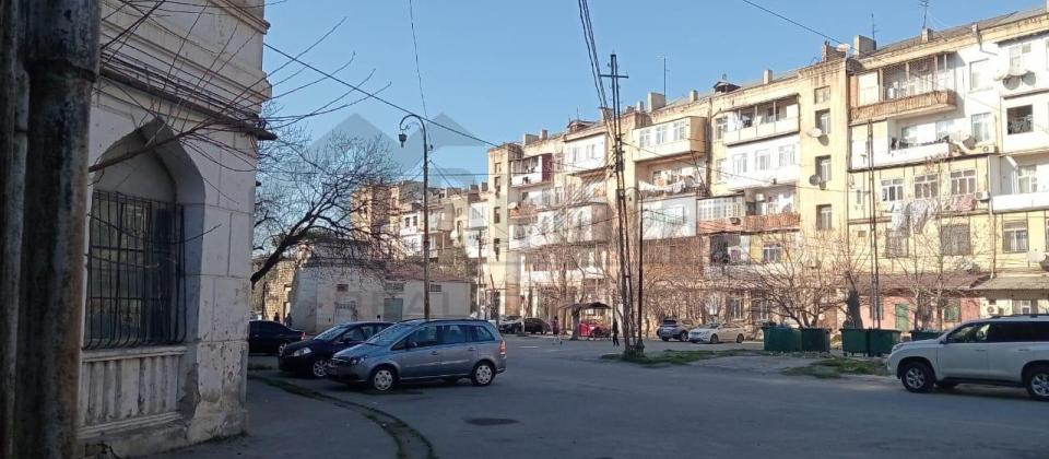 Satılır 2 otaqlı köhnə tikili 50 m², Bakıxanov q. - 13