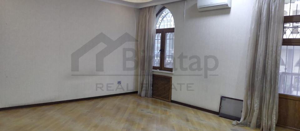 İcarəyə verilir 5 otaqlı ofis 140 m², Elmlər Akademiyası m. - 6