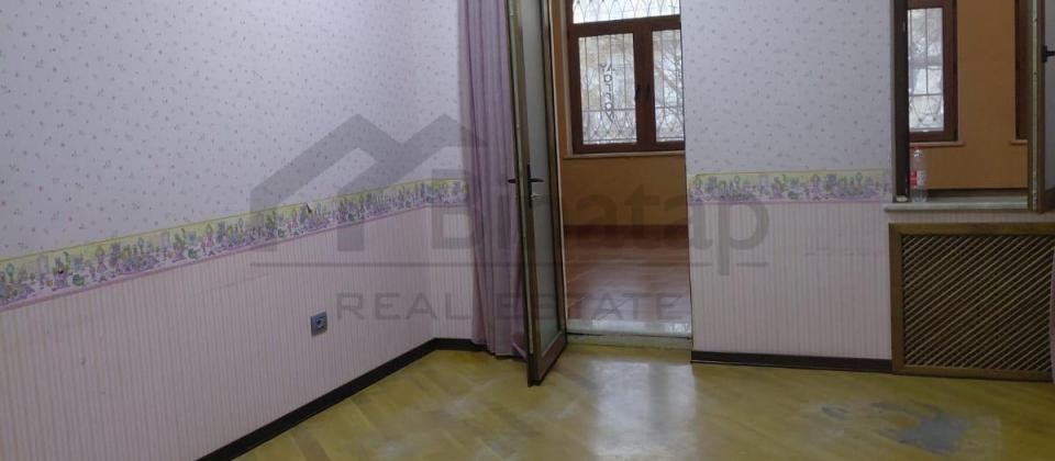 İcarəyə verilir 5 otaqlı ofis 140 m², Elmlər Akademiyası m. - 9