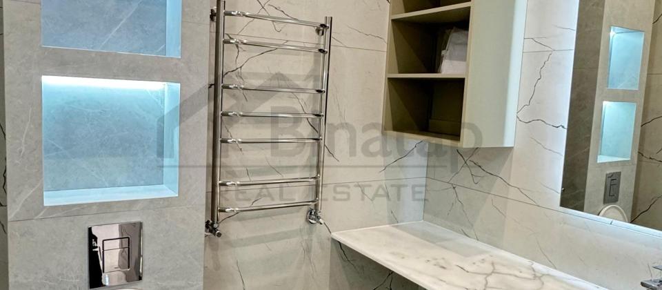 “Koala”, parkın yanında. Azadliq prospektində. - 14