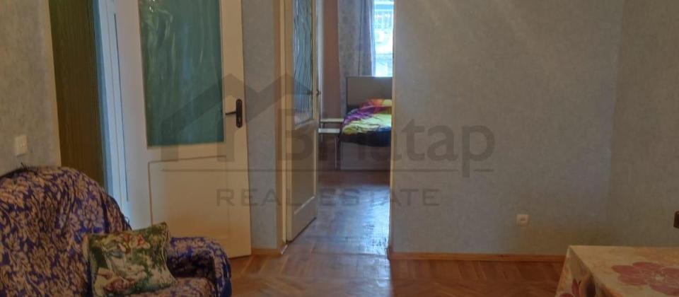 İnşaatçilar metrosu