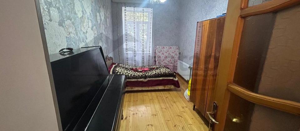 Satılır 5 otaqlı həyət evi/bağ evi 100 m², Bakıxanov q. - 8