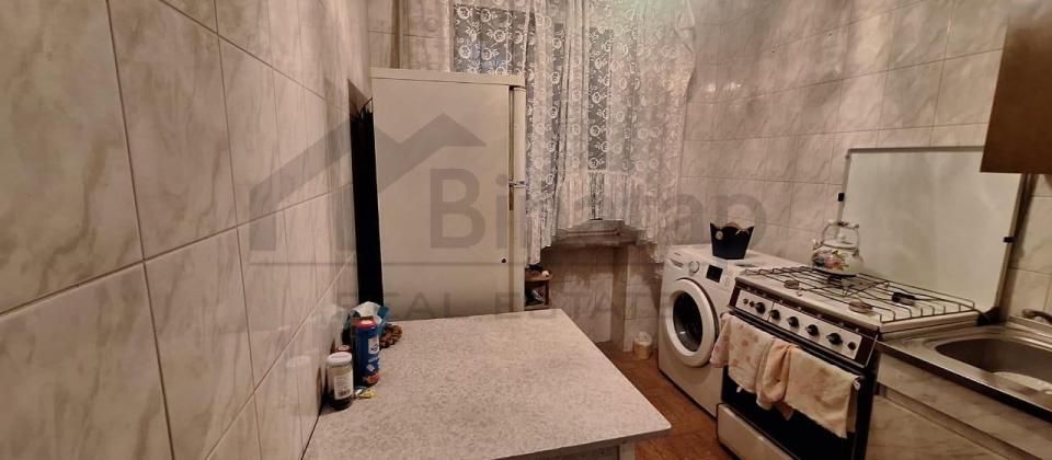 Satılır 2 otaqlı köhnə tikili 55 m², Nizami m. - 4