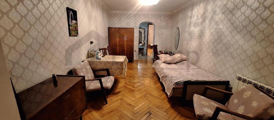 Satılır 2 otaqlı köhnə tikili 55 m², Nizami m. - 5