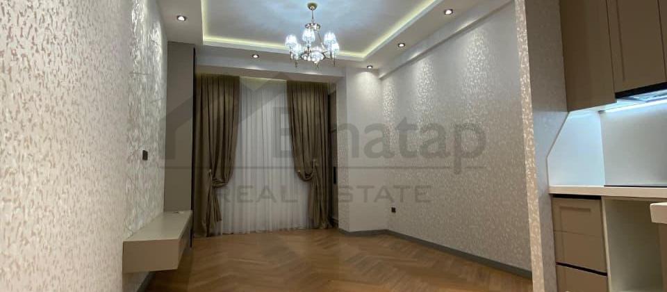 Renessans Palace'da 2 otaqli menzil satilir/68 kv.m., Elmler Akademiyasi m/s yaxindir - 3