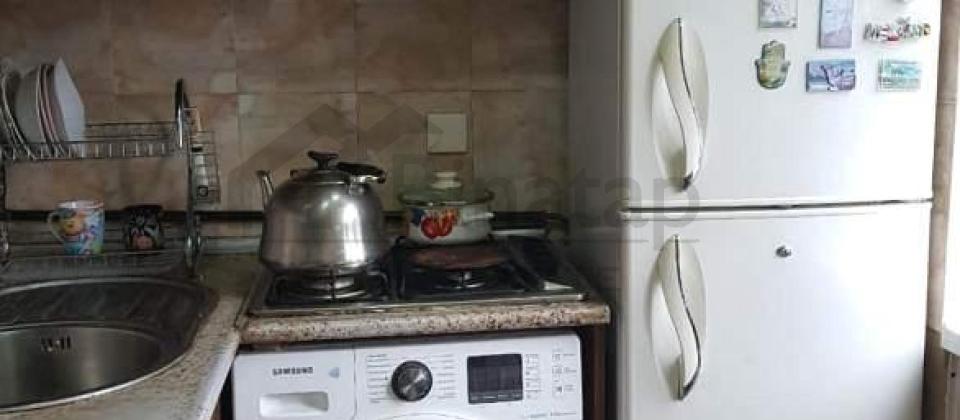 Semed Vurgun parki ve 28 May m/s yaxin 3 otaqli menzil satilir/64 kv.m. - 10