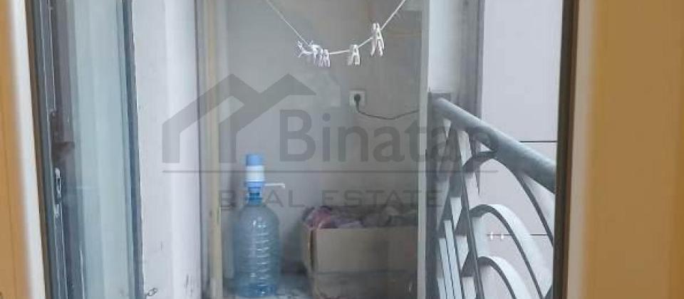 Azadliq prospekti, Nesimi bazarinin yaninda 2 otaqli menzil kiraye verilir/60 kv.m. - 10